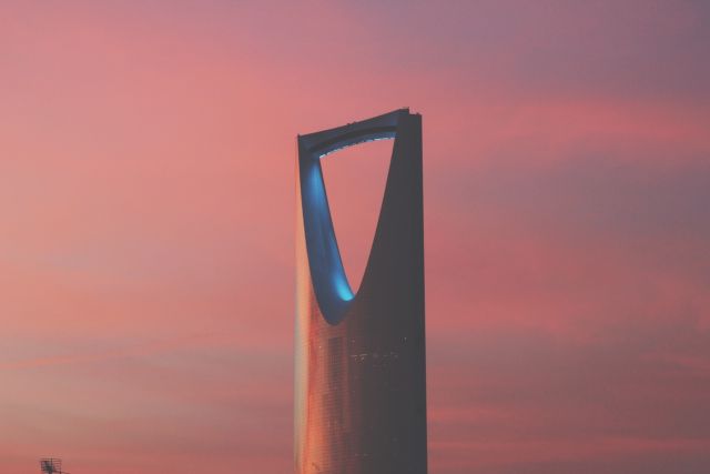rsz_hala-alghanim-f5zb0lhwi0s-unsplash