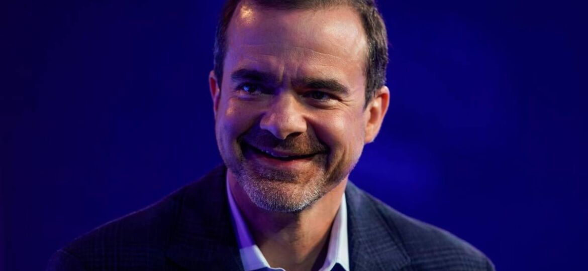 Amazon-customer-CEO-Jeff-Wilke-to-retire-early-2021-Fri21082020report_20200822025310_reuters