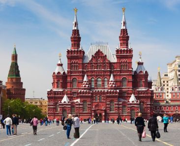 State-History-Museum-Red-Square-Moscow_cs
