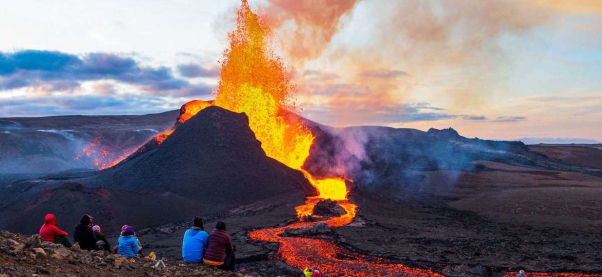 volcano_tours_in_Iceland_header