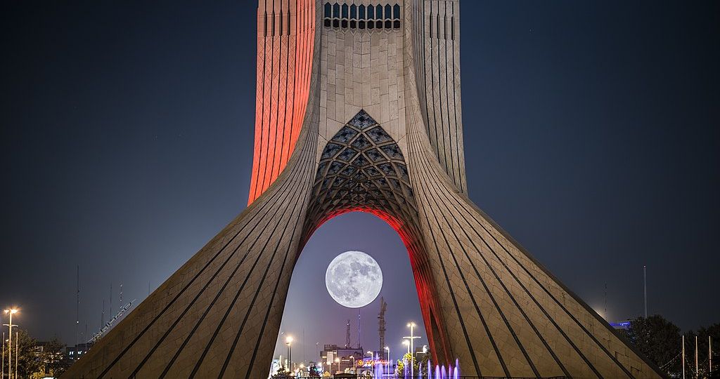Azadi-Tehran-Wikipedia