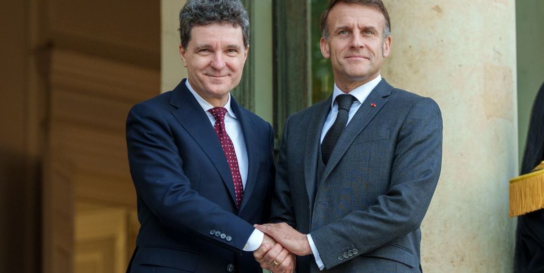 nicusor-dan-emmanuel-macron-1